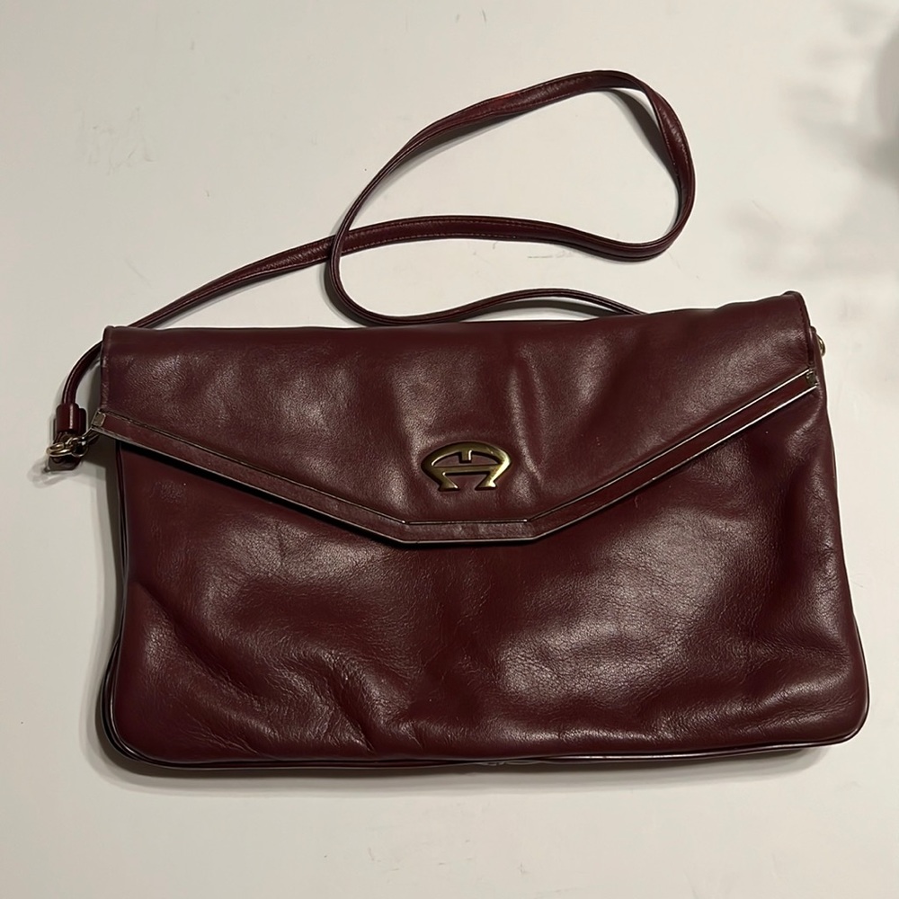 Vintage Leather Shoulder bag